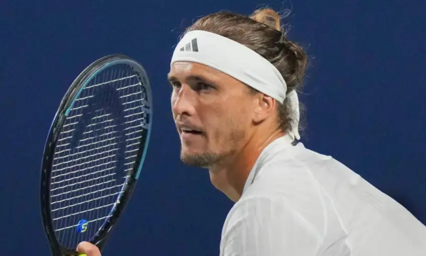 毕竟他在, 德纳家庭网, 迎来职业生