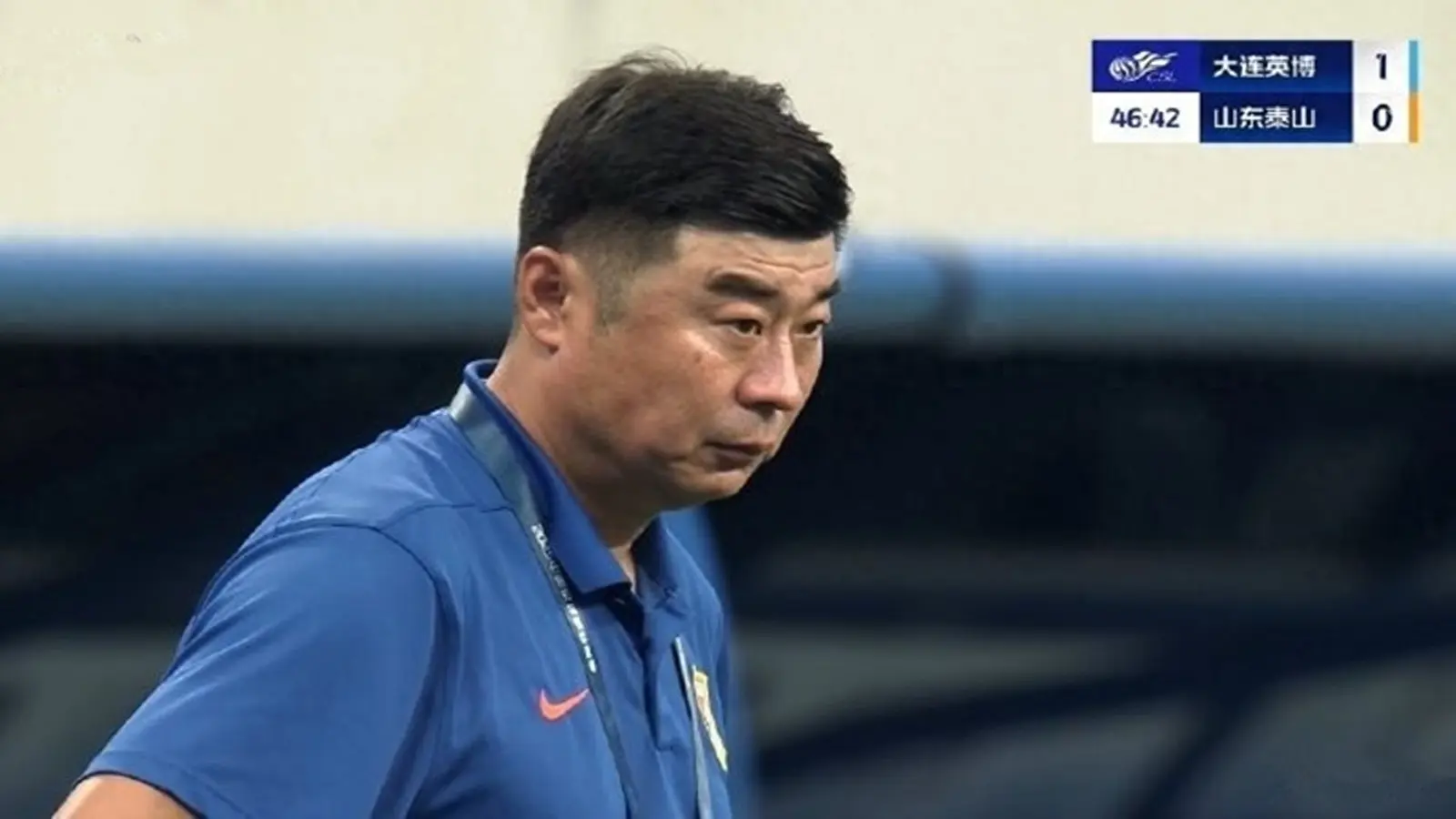 队后防线还