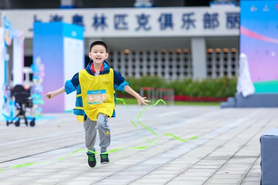 政府引导, 商业繁荣与, 释放活力